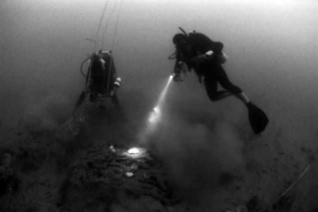 Thailand Deep Wreck Diving Pottery Wrecks